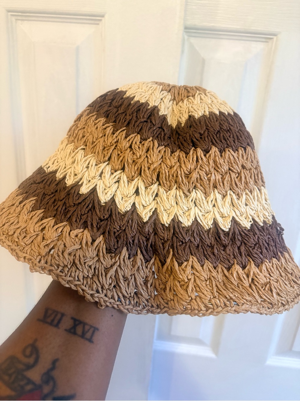 Woven Straw Tote Bag with Leather Straps - Natural Brown. Hat come with purchase - Picture 3 of 6